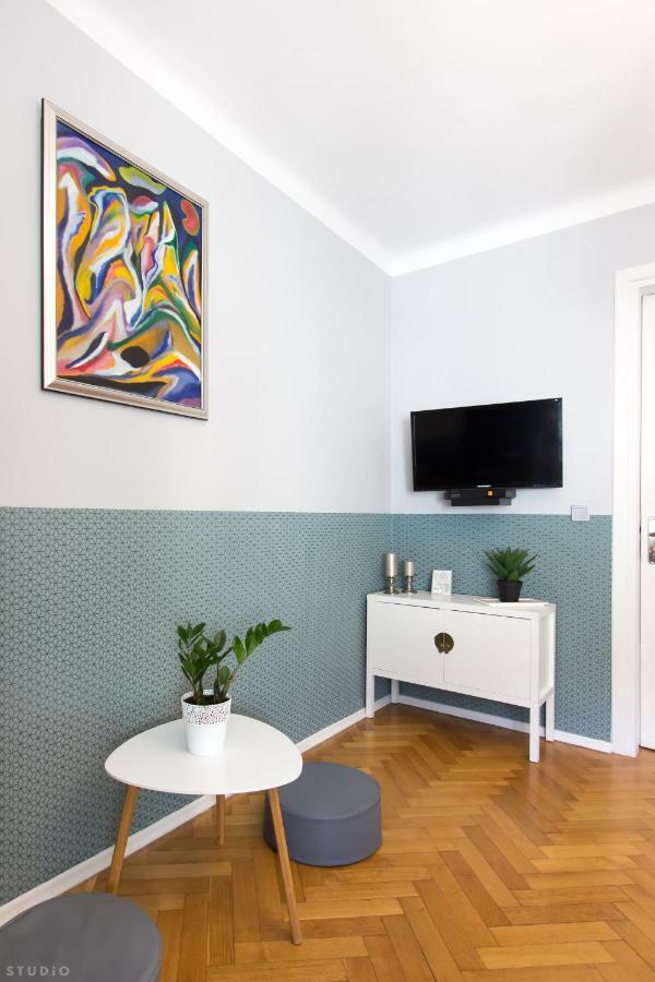 Clicktheflat Apartment Chmielna 7 Varsó Kültér fotó